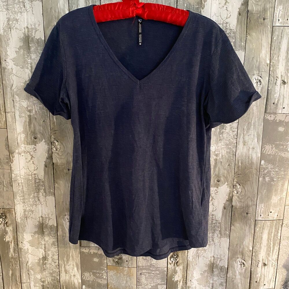 Kuhl V-neck dark blue short sleeve t-shirt M